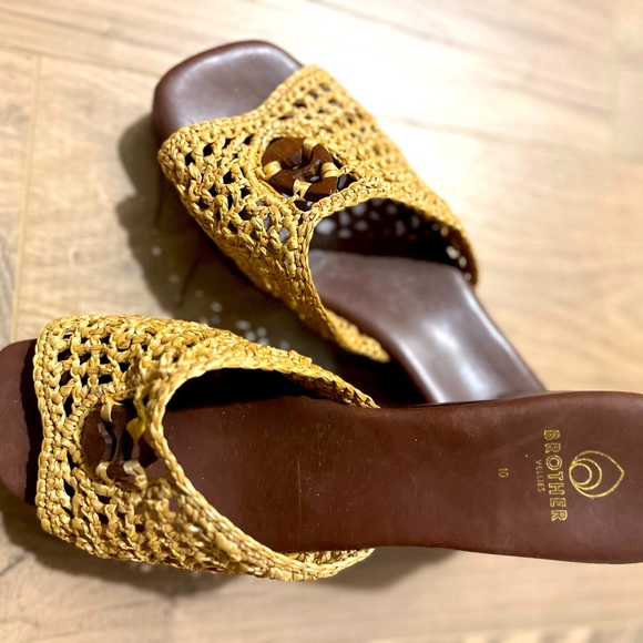 Brother Vellies Aquarius Clogs - Picture 2 of 6